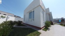 3D tour 360 panorama of a house with a pool in a closed town in Mardakan, -5