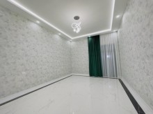 A 2-story villa in Baku for sale, -12