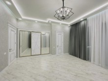 A 2-story villa in Baku for sale, -14