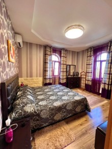 8-room family house for sale in Mardakan settlement of Baku, -18