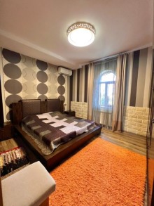 Satılır 8 otaqlı heyet evi bağ evi — 600 m², Mərdəkan, -19