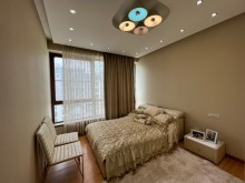 Roseville Residence 6-room duplex apartment for sale in Nerimanov, -11
