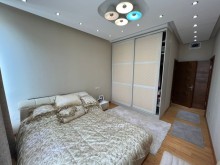Roseville Residence 6-room duplex apartment for sale in Nerimanov, -14