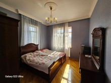 Baku houses A two-story villa for sale on, -3