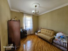 Baku houses A two-story villa for sale on, -15
