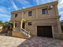 A house with sea view is for sale in the Novkhani village of Baku, -8