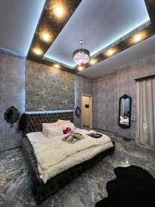 A 4-room courtyard house is for sale in Mardakan settlement in Baku, -16