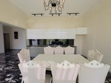 Baku, 30 minutes from the center, the house is located in the neighborhood of villas in Mardakan, -8