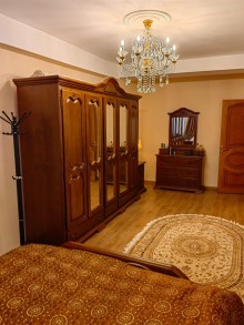 Center of Baku City, 3-room apartment near the Flame Tower, -15