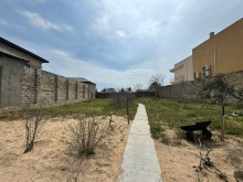 Merdekandan uzu Buzovnaya gedende Torpaq, -2