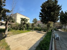 Merdekan "Shaurma N1" etrafinde Torpaq almaq, -6