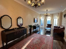 We offer for sale a 5-room home in Baku, -17