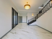 Bakı şəhərində özünəməxsus gözəllik, Şüvəlan qəsəbəsində modern villa ev, -9