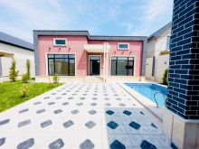 A house with a swimming pool is for sale near secondary school No. 230 in Baku, Shuvalan, -3