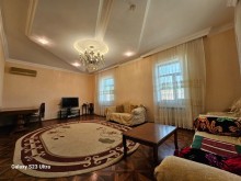A house is for sale in one of the most elite places of Baku city, Novkhani, -14