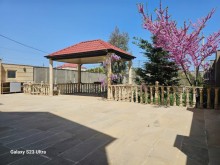 A 2-storey villa with a swimming pool is for sale in Novkhani settlement, Baku, -7