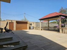 A 2-storey villa with a swimming pool is for sale in Novkhani settlement, Baku, -8