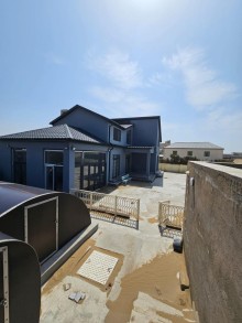 A new house with a sea view is for sale in Baku in Shuvelan settlement. House 5 rooms, -19