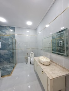 Продается новый дом, 2 этажа, 350 м2, 15 сот, поселок Бузовна, город Баку, -18