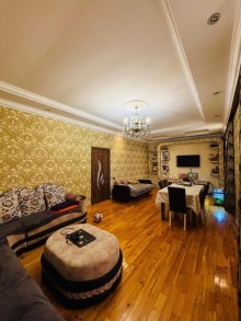 Продается 2-х этажный дом в поселке Рамана города Баку. 4-комнатный, -11