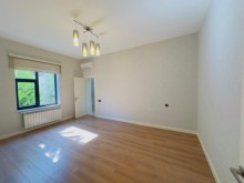 Satilir 6 otaqlı həyət evi/bağ evi 465 m², Şüvəlan q. Dənizə yaxın, -13