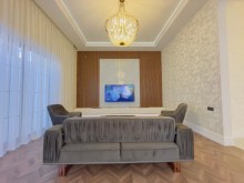 A villa house with high ceilings is for sale in Baku city, -12