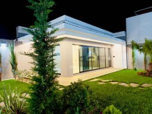 Buy a villa house near Shuvelan Park in Baku. A 2-story, 5-room, -5
