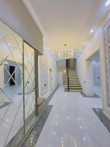 Buy a villa house near Shuvelan Park in Baku. A 2-story, 5-room, -12