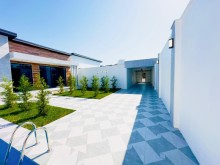 Buy a 4-room courtyard/garden house in Baku Mardakan, 170 m², -4