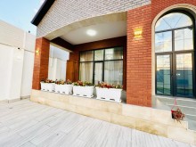 Buy a 1-storey 4-room courtyard house in Buzovna,  Baku city, -8