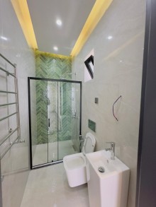 Продается новый 2-х этажный 6-комнатный дом в городе Баку, поселок Мардакан, -18