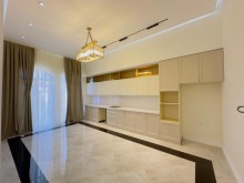 Buy 5 rooms house/dacha in Baku, 260 m², -12
