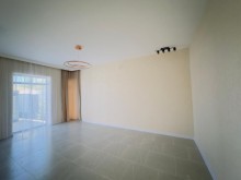 Hurry up to buy a courtyard house at an affordable price in Baku, -8