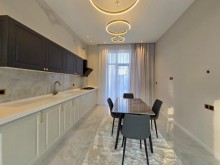 2 mərtəbəli 4 otaqlı həyət evi / bağ evi satılır 151 m², Mərdəkan, -16