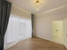 Buy house in baku, 5-room apartment for sale, -18