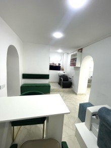 Sale Commercial Property9-cu mikrorayon, Memar Əcəmi.m, -5