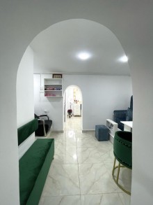 Sale Commercial Property9-cu mikrorayon, Memar Əcəmi.m, -11