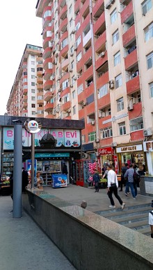 Həzi Aslanov metroya10 dəg piyada yol+Gənclik parkı yani Sale New building, -1