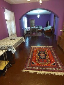 Xırdalanda Satılır Həyət evi, -6