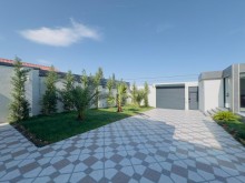 Villa for Sale in Mardakan - Newly Renovated, with Pool and Spacious Yard, -2