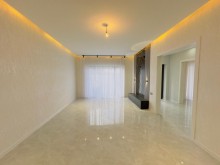 4 otaqlı həyət evi 150 m², Şüvəlan q., -9