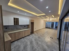 Şüvəlan qəsəbəsində, Xəzərə yaxın, 6 sot torpaqda 300 m² villa satılır, -19