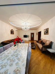 Rent (daily) Villa Merdekan Baku, -12