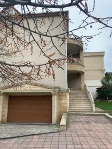 3-Storey House for Sale in the Most Elite Area Near Ganjlik Metro Station, -3