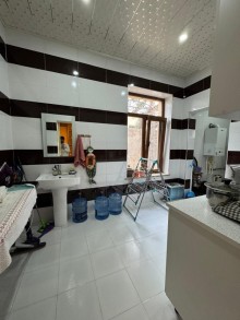 Şüvalan qəsəbəsi, Dəniz yolu, Yazıçılar evinə yaxın villa, -17