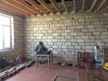 Şüvalan-Qala yolunda 1 mərtəbəli 4 otaqlı həyət evi satılır, -15