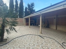 Bakı şəhərində şəxsi yaşayış üçün inşa edilmiş 1 mərtəbəli villa satılır, -18