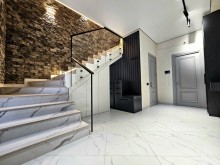 Binə mərkəzdə prestijli ərazidə 5 otaqlı həyət evi satılır, -19