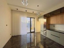 Bakıda modern həyət evi satılır Mərdəkan qəsəbəsində, -3