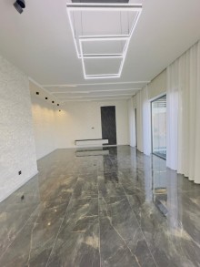 Bakıda modern həyət evi satılır Mərdəkan qəsəbəsində, -18
